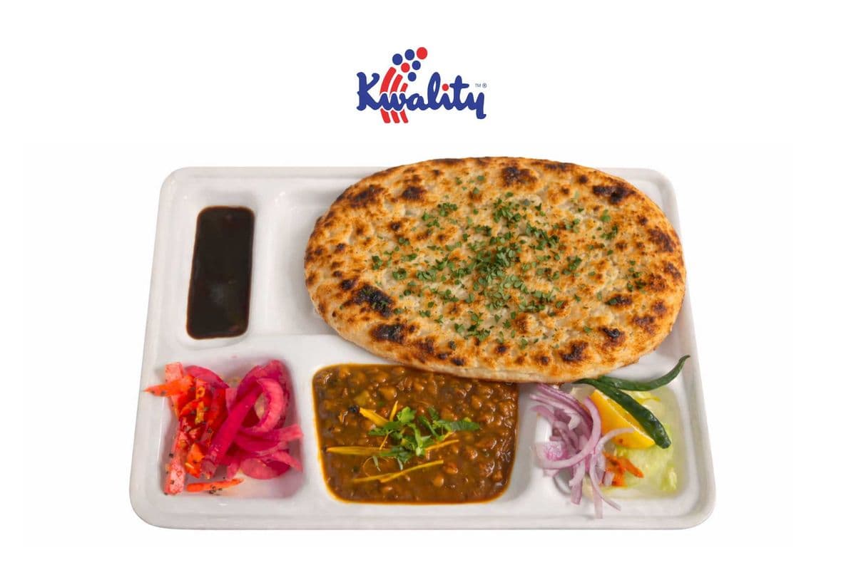 Amritsari Kulcha Channa
