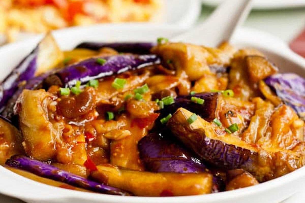 Chilli Cashew Eggplant 辣子腰果茄瓜