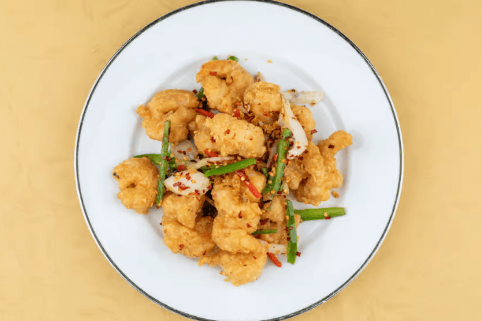 19. Salt and Pepper Jumbo Prawns (16 pcs)