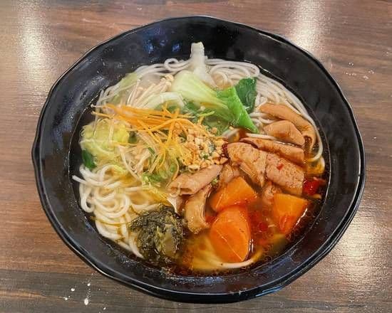 Noodle Soup with Beef Brisket（牛腱汤面）
