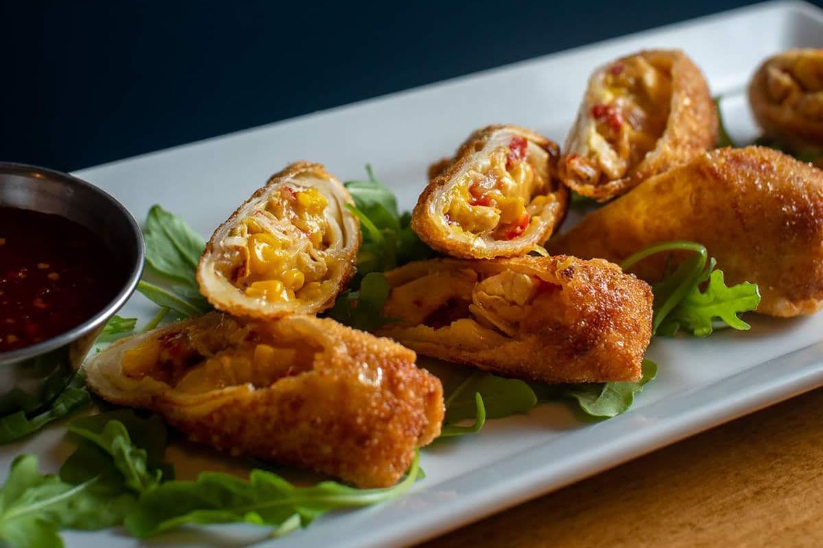 Roasted Garlic Chicken Rolls (6 pcs)