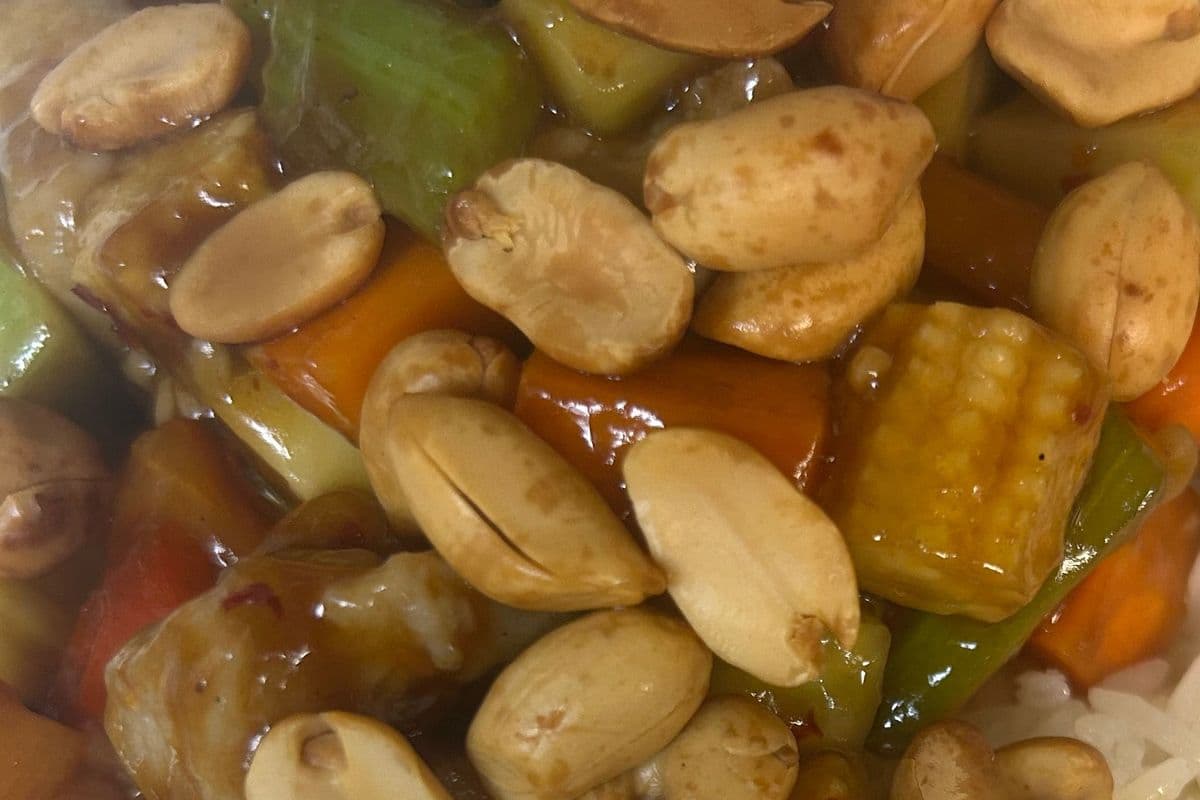 S18. Kung Po Chicken or Beef