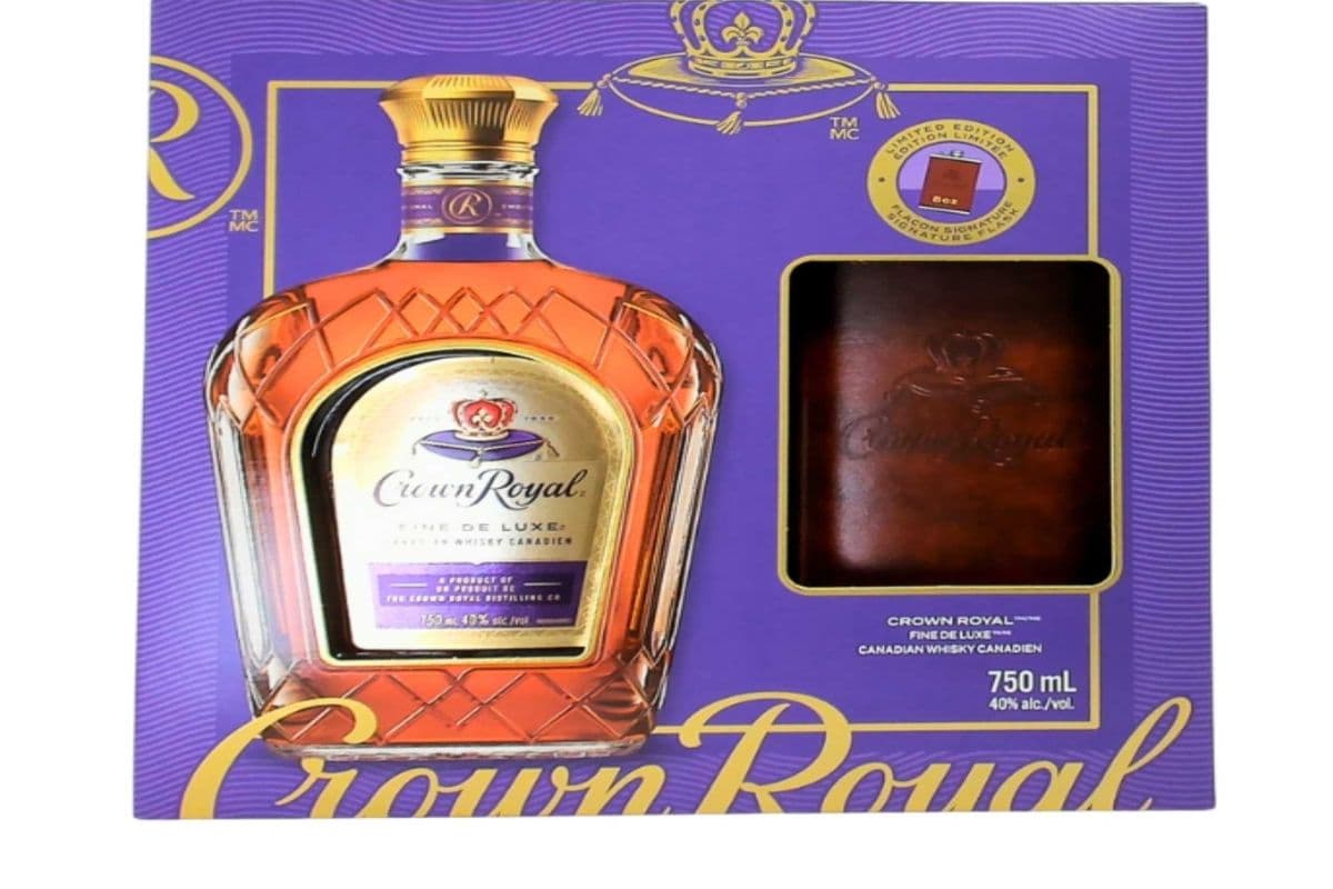 CROWN ROYAL(F)GIFT PACK-750ML (1 x 750 ML )