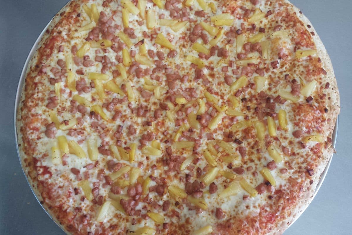 Hawaiian Pizza