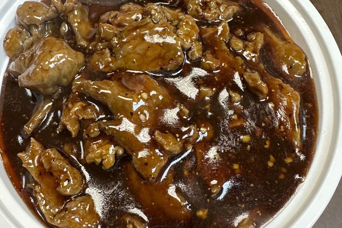 Beef with Black Pepper Sauce