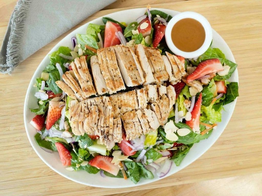 Strawberry Almond Salad with Grilled Chicken
