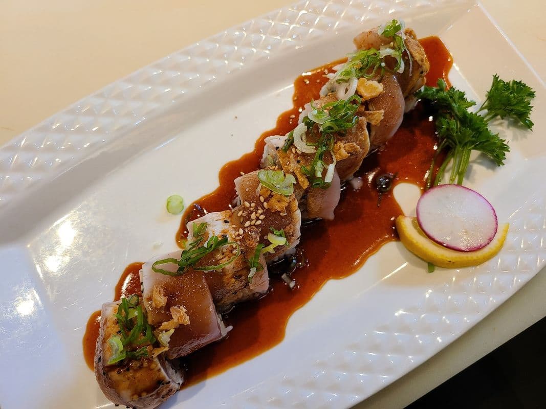 Tuna Tataki Roll