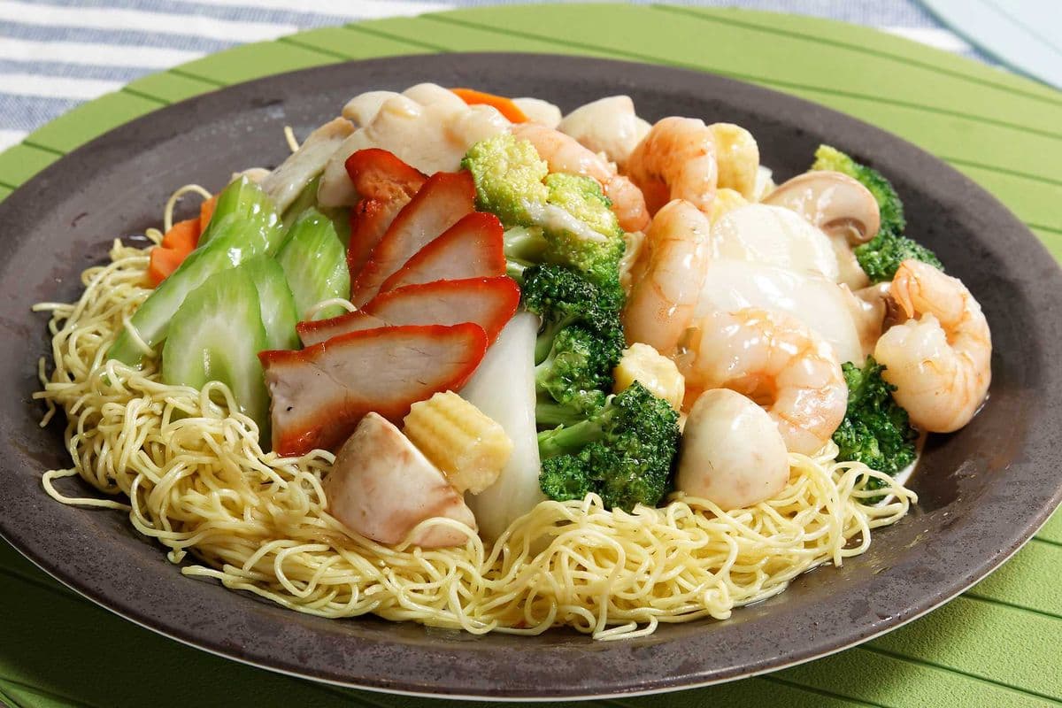 Cantonese Chow Mein