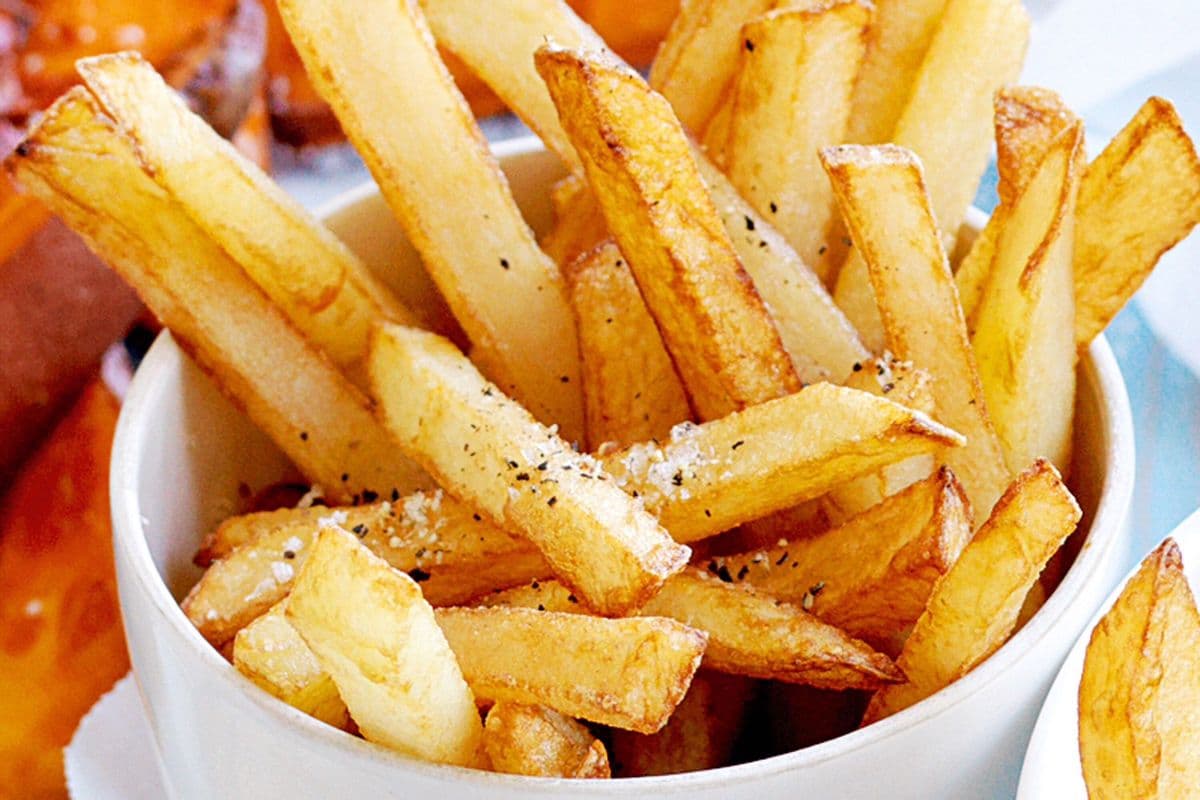 Baked Bolognese with Cheese On Fries 芝士焗肉醬脆皮薯條