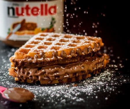 Basic Nutella Waffle