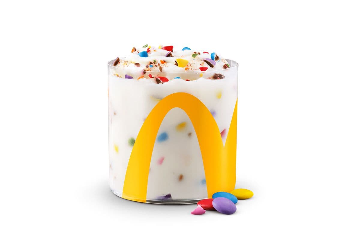 Smarties McFlurry [600.0 Cals]