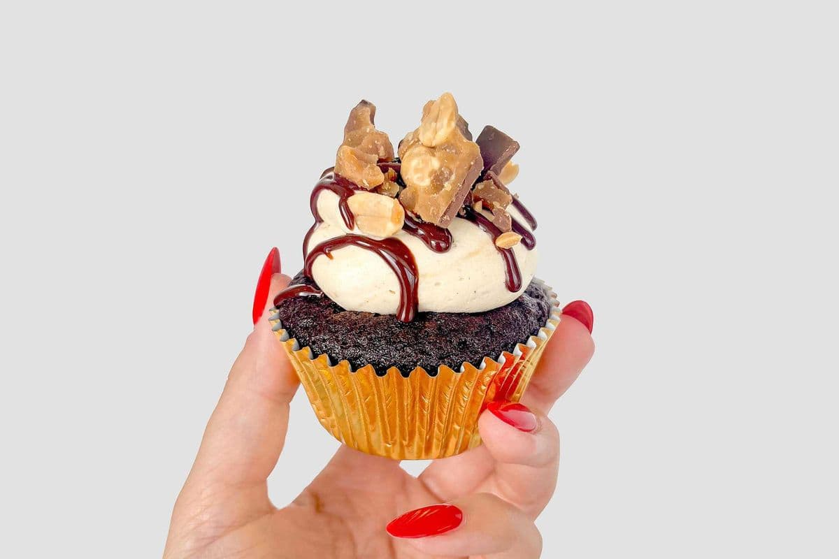 Six Cupcakes