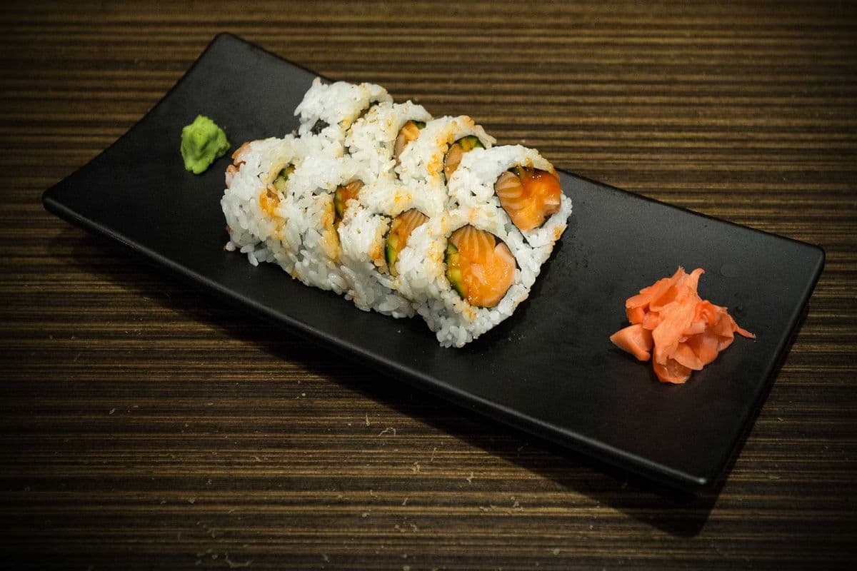 Spicy Salmon Roll