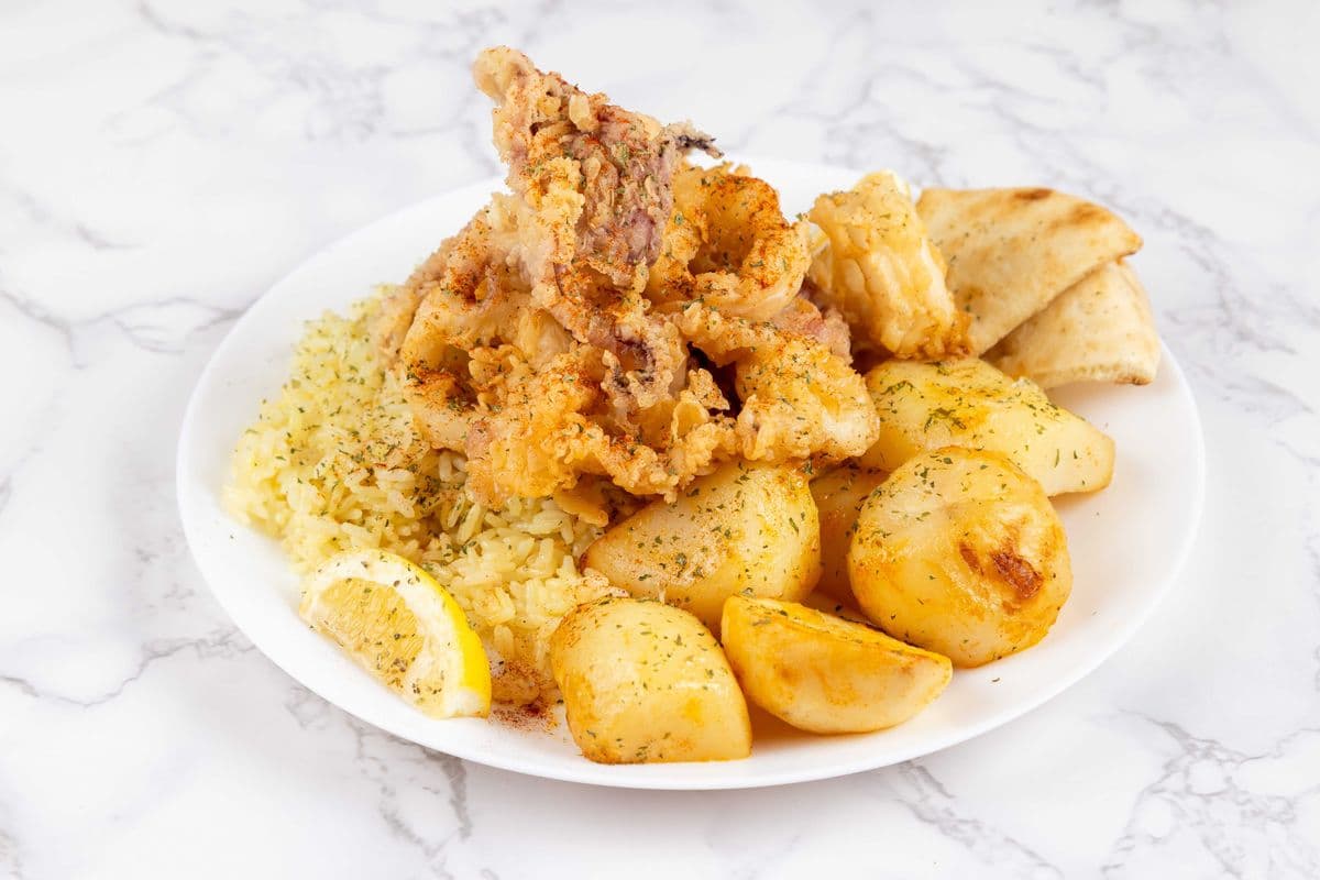 Fried Calamari Dinner