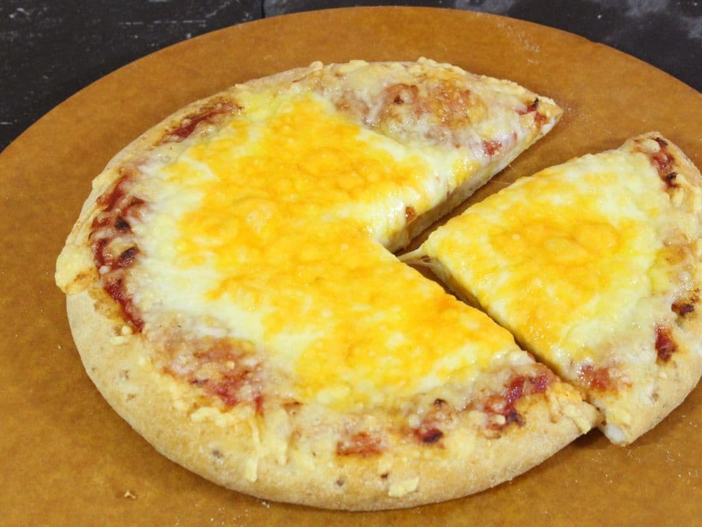 8" Gluten Free 3 Cheese