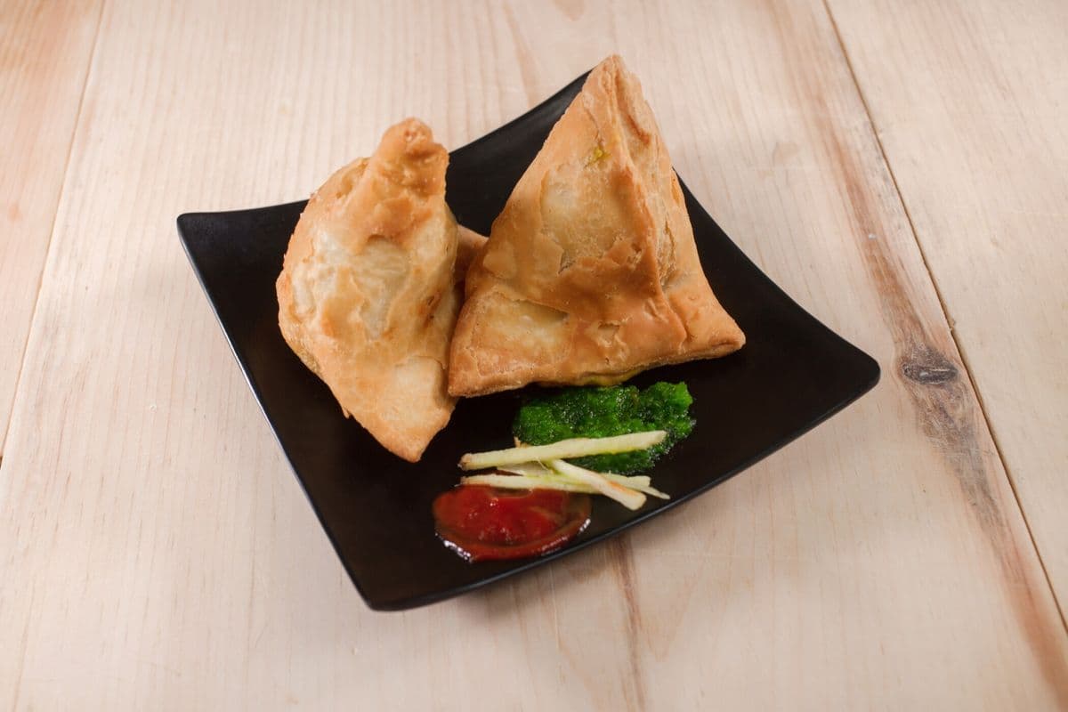 Samosa (1 pc)