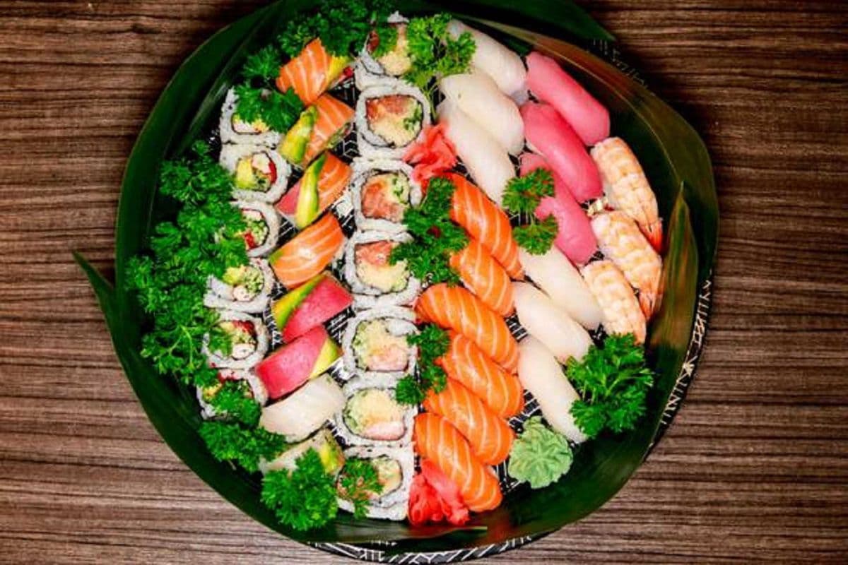 Party Tray A (40 pcs)