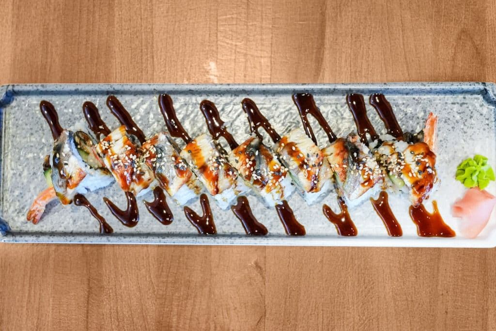 Black Dragon Roll / 黑龙卷