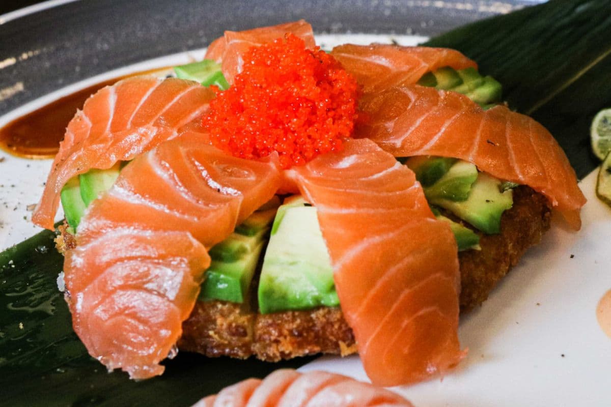 Sushi Pizza Salmon