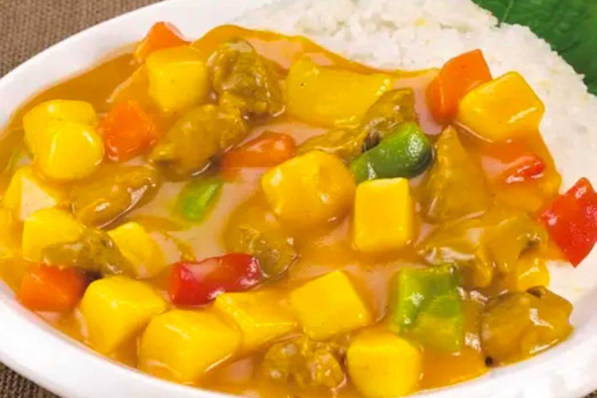Curry Chicken Rice