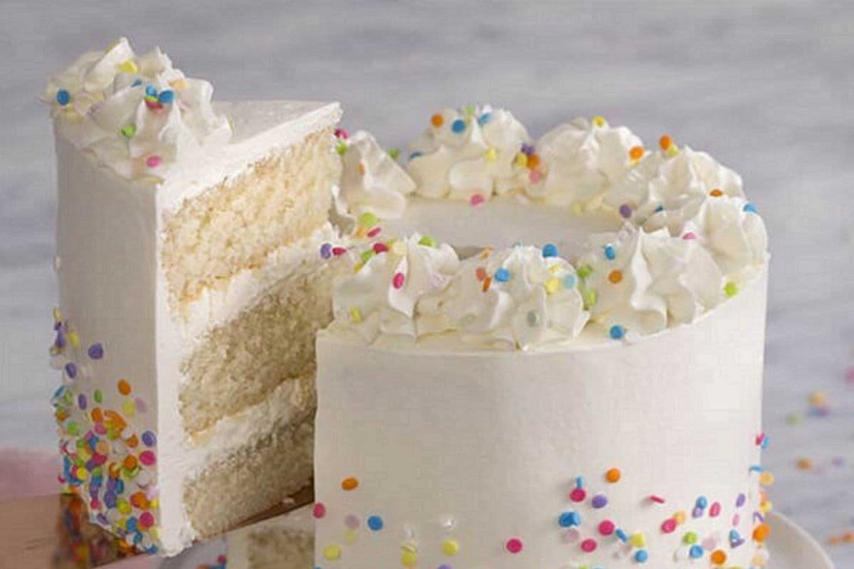Vanilla Cake (7") (379 Cal)