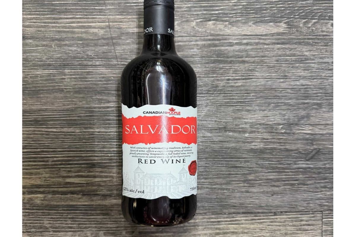 SALVADOR red WINE 750 ML (1 x 750 ML)