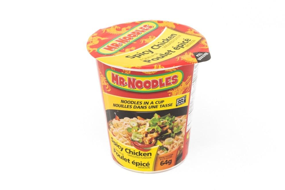 Mr. Noodles Spicy Chicken (64 g)
