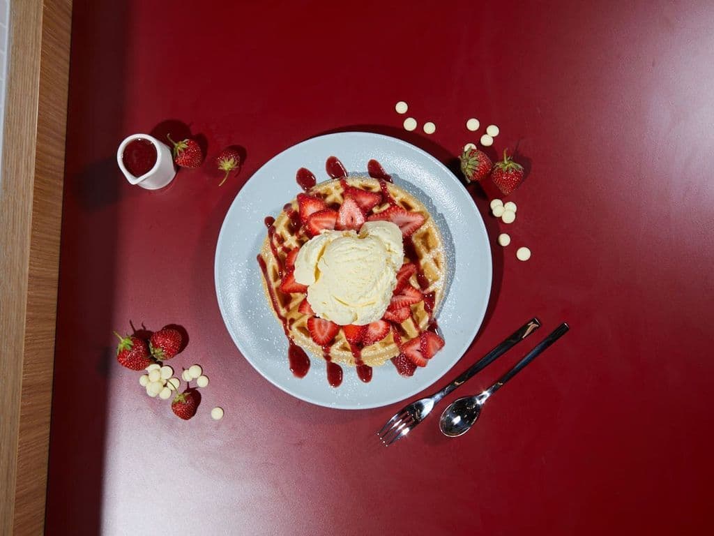 STRAWBERRY FIELDS Waffle