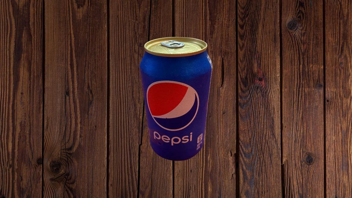 Boisson gazeuse (canette) / Soft drink (can)