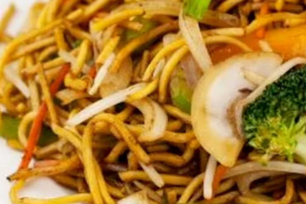 28. Hong Kong-Style Noodles
