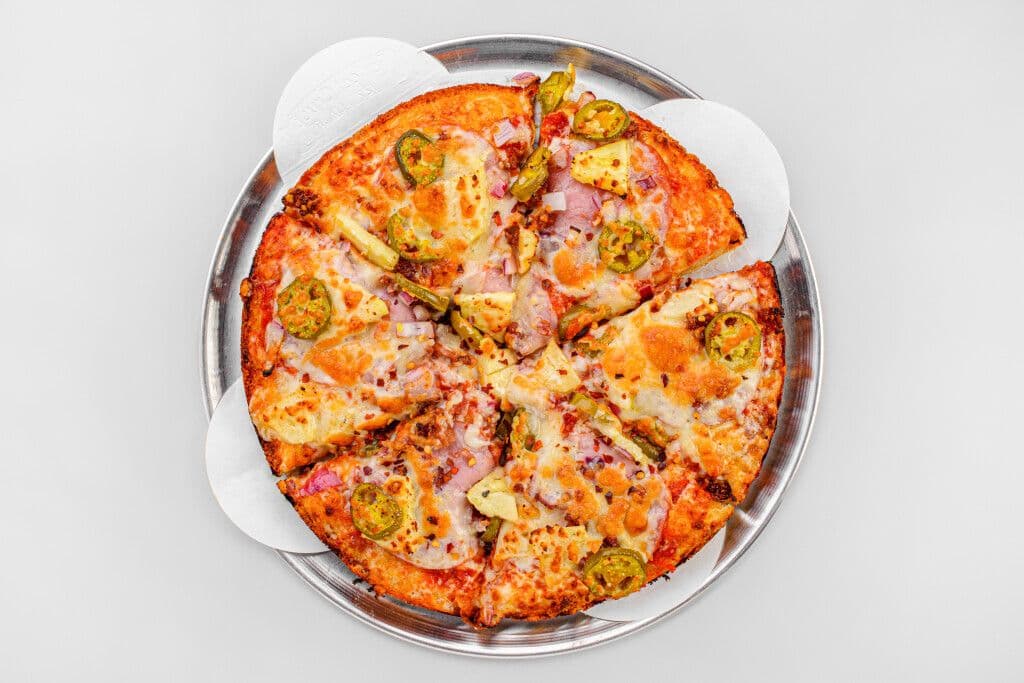 14" Hot Hawaiian Pizza