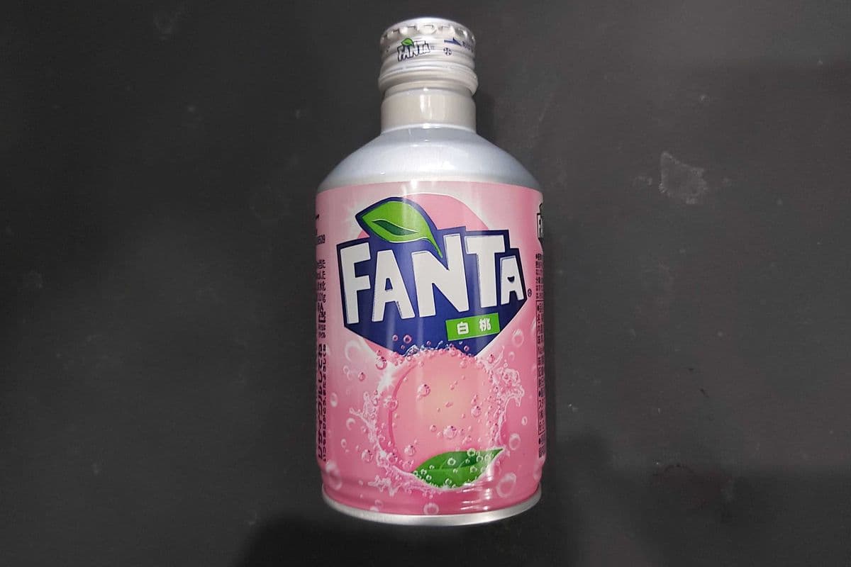 Fanta Peach 300ml (Produits importés du Japon)