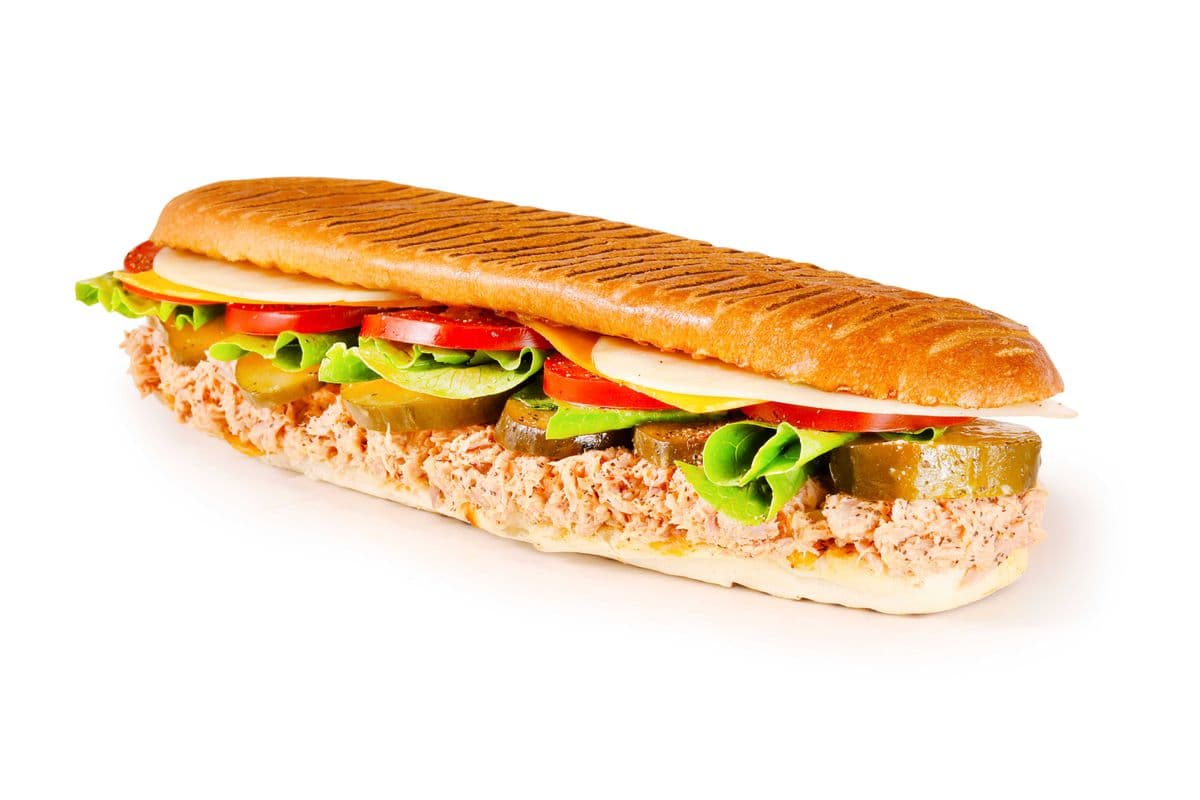 Sandwich au thon de Tina / Tina's Tuna Sandwich & daSpicy Sauce Cup
