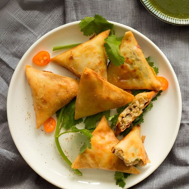 Mini Chicken Samosa (3 pcs)