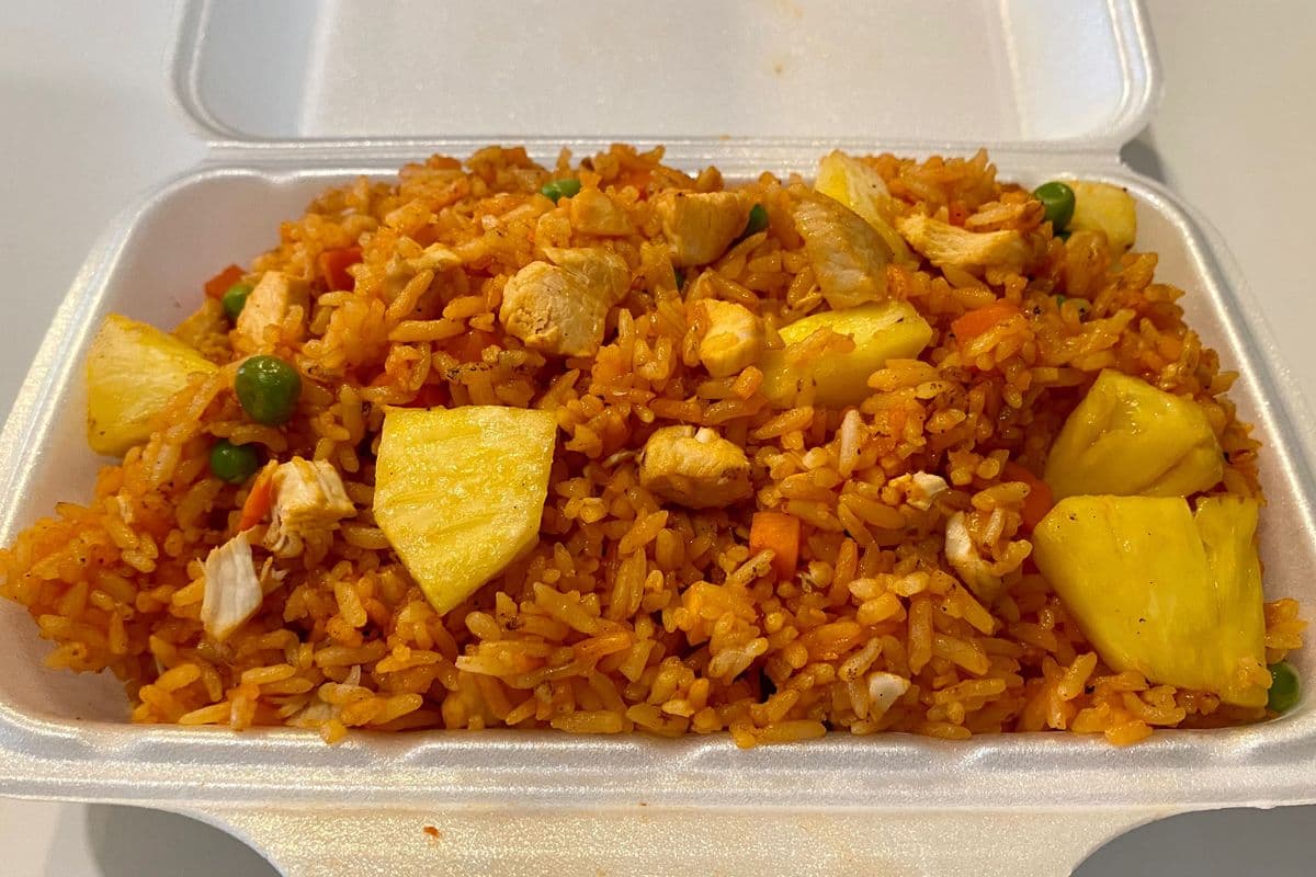 D6. Pineapple Fried Rice