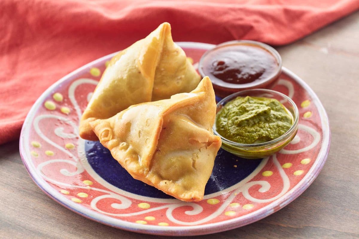 Sweet Potato Samosas (2 pcs)