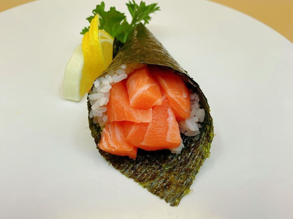 Salmon HandRoll