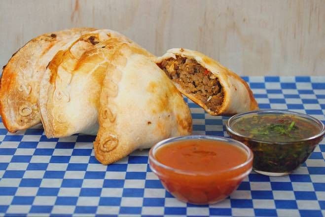 #2 Carne Empanada / #2 Empanada à la viande