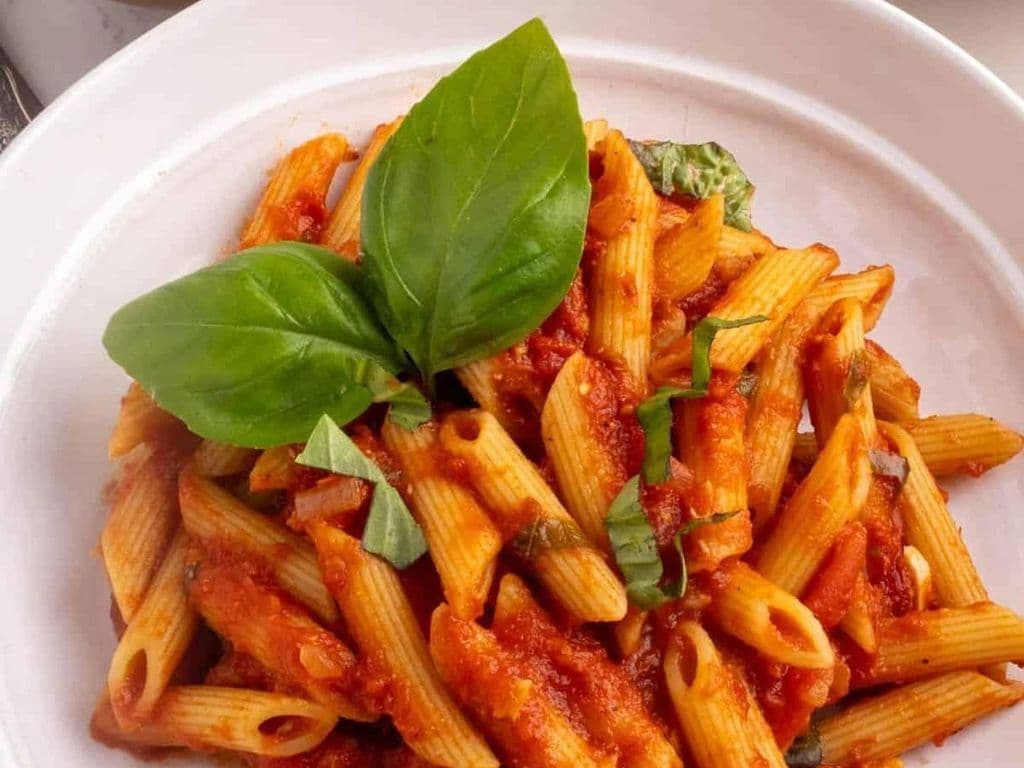 Vegan Penne Pomodoro.