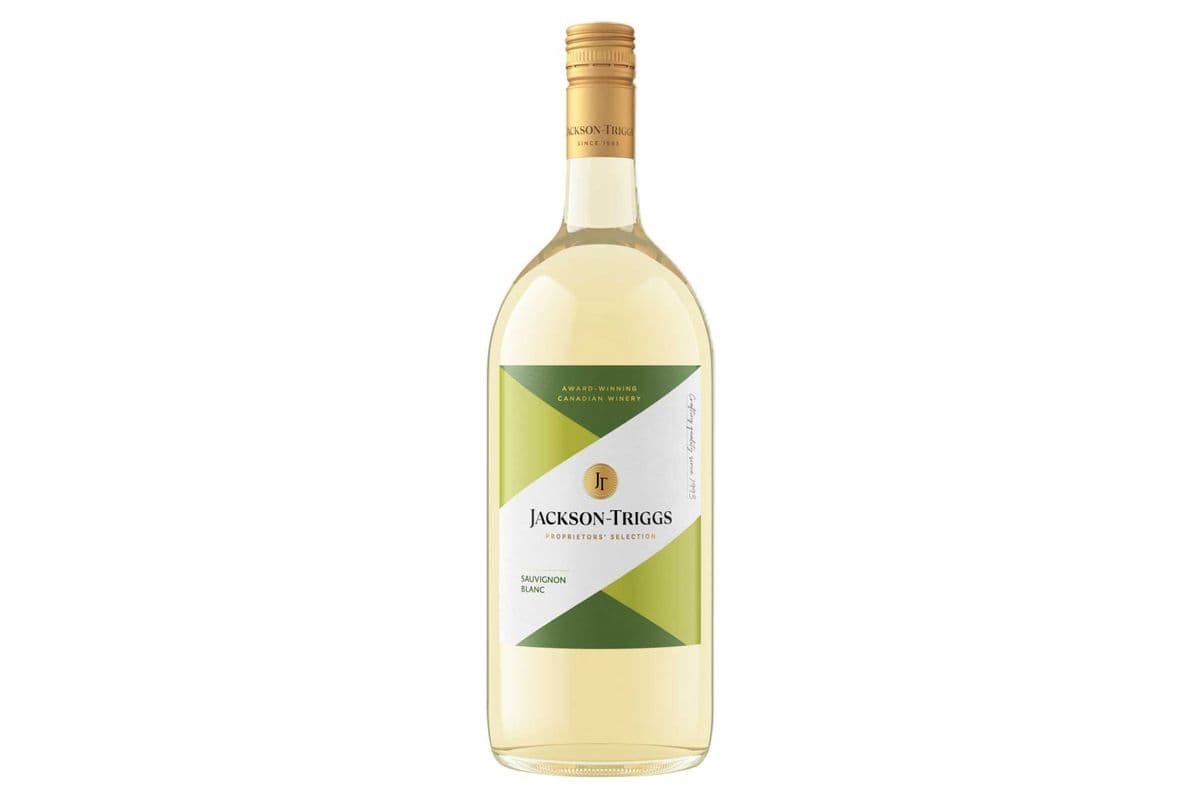 Jackson Triggs Sauvignon Blanc (1 x 1.5 L Bottle)