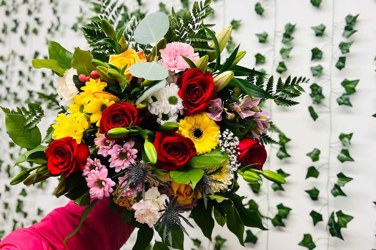 Valentine's day special bouquets - large