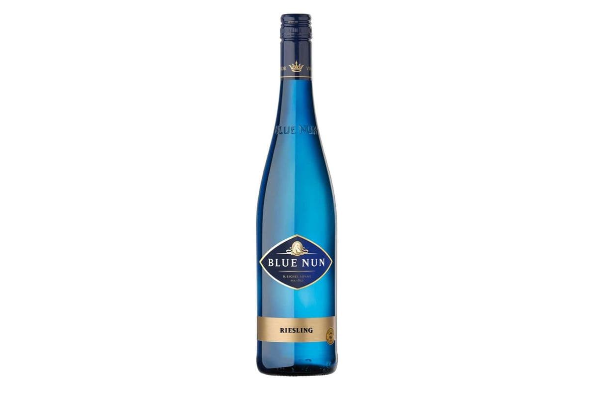 615112. BLUE NUN RIESLING (1 x 750ML)