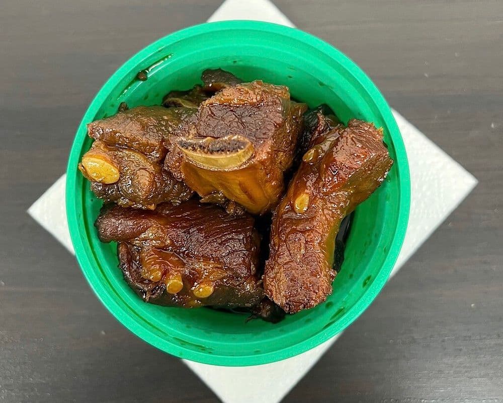 SPARERIBS À L'AIL