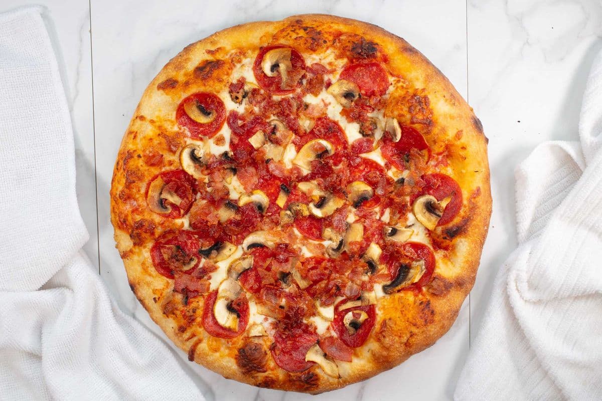 Canuck Pizza