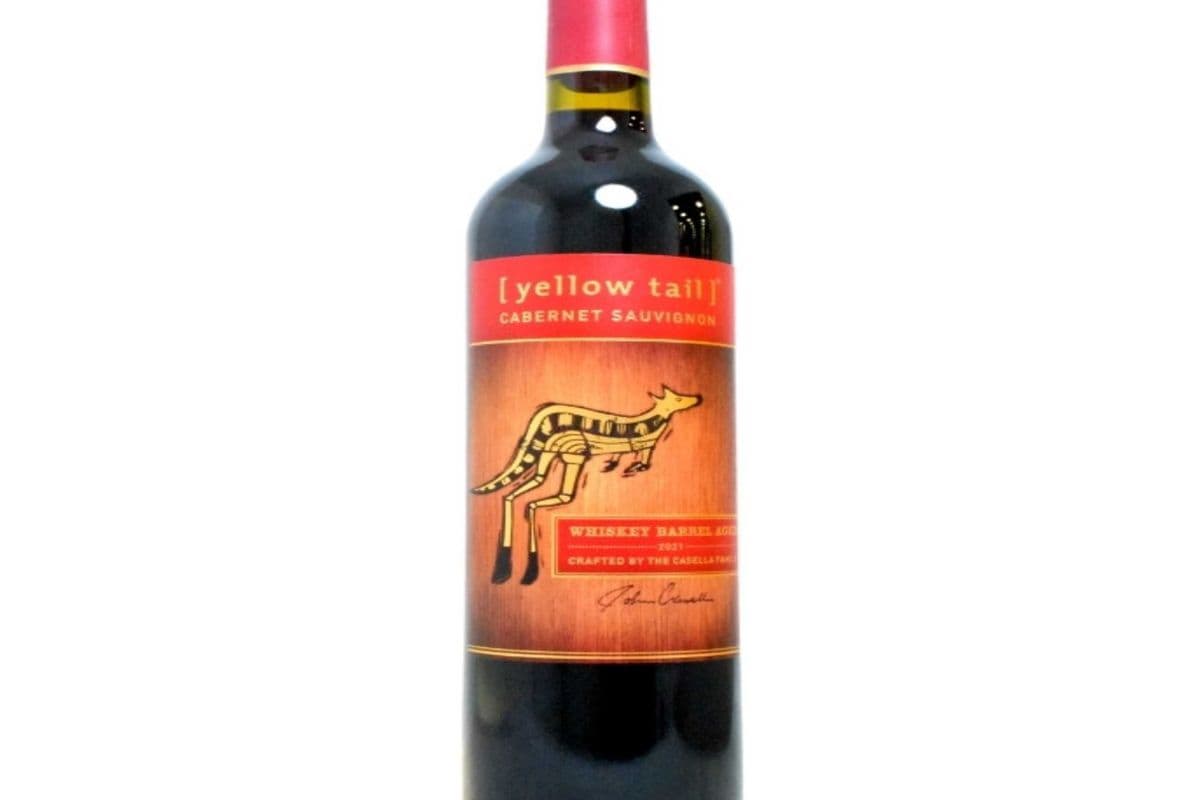YELLOW TAIL WHISKEY BARREL AGE 750 ML (1 x 750 ML )