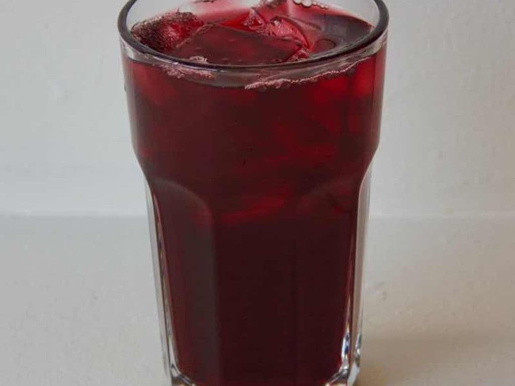 iced berry tea