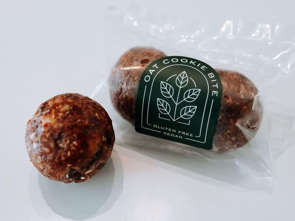 Oat Cookie Bite