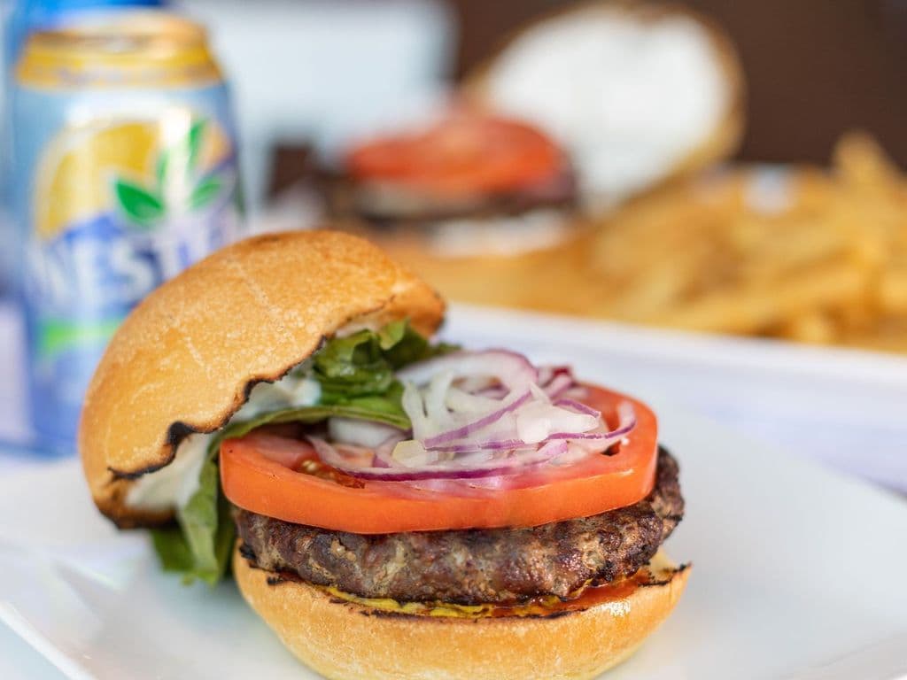 *BURGER CLASSIQUE PLATE
