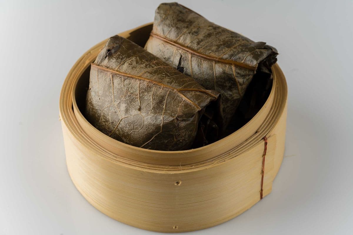 16. Lotus Sticky Rice with Pork (1 pc)