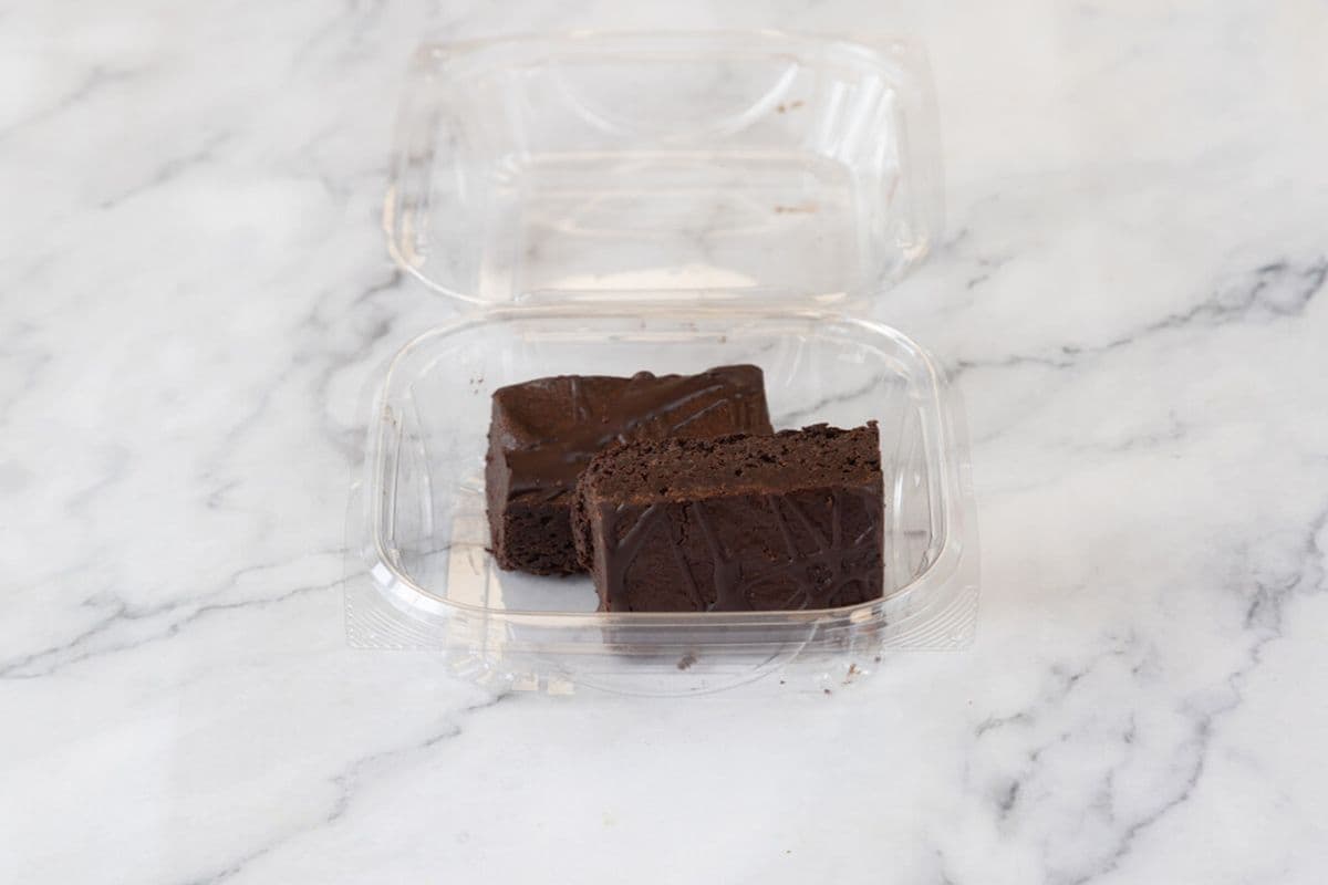 Bomb A** Brownies (2 large brownies)